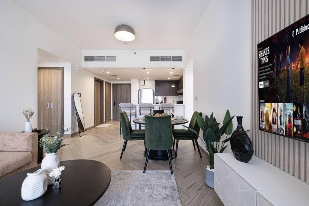 Chic 2 Bed Near Trade Centre With 5 Star Amenities Apartment Dubai Luaran gambar