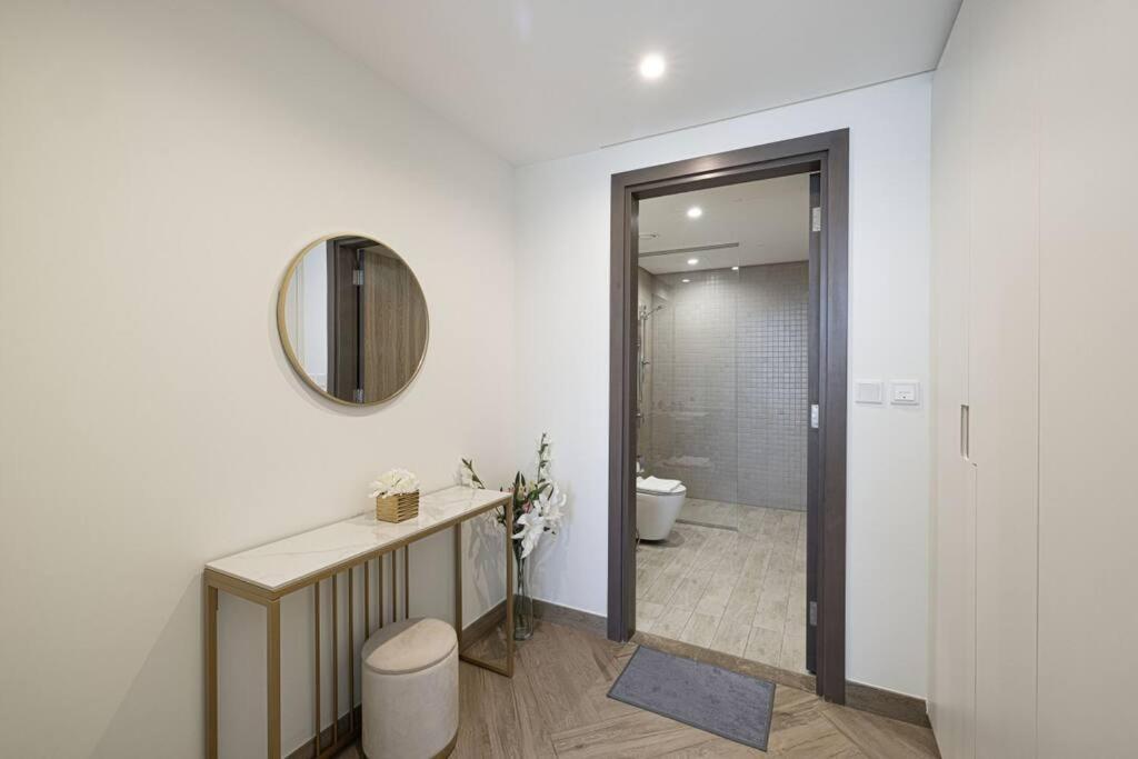 Chic 2 Bed Near Trade Centre With 5 Star Amenities Apartment Dubai Luaran gambar